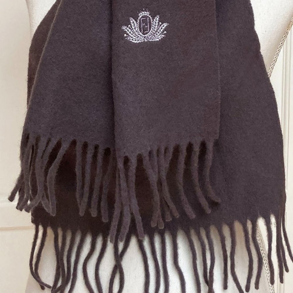 Fendi Roma Gray Wool Scarf Unworn Condition